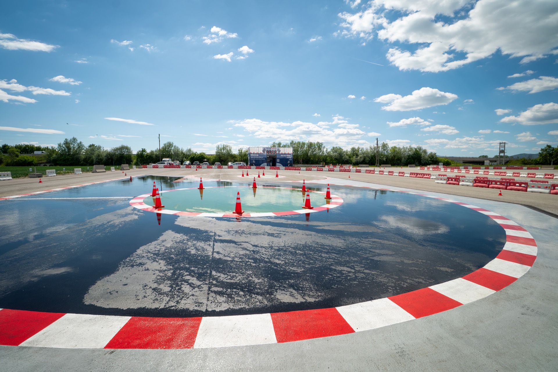 Moderne Trainingsanlage DriveSafety
